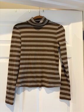 Maeve byAnthropologie Brown & White Ribbed Mock Neck Top